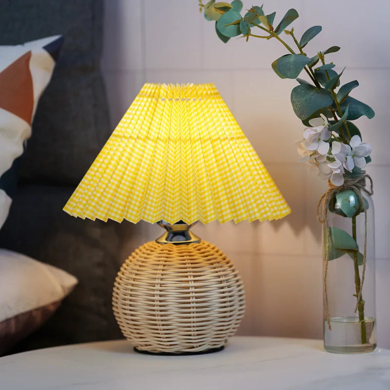 Simple LED Table Lamp