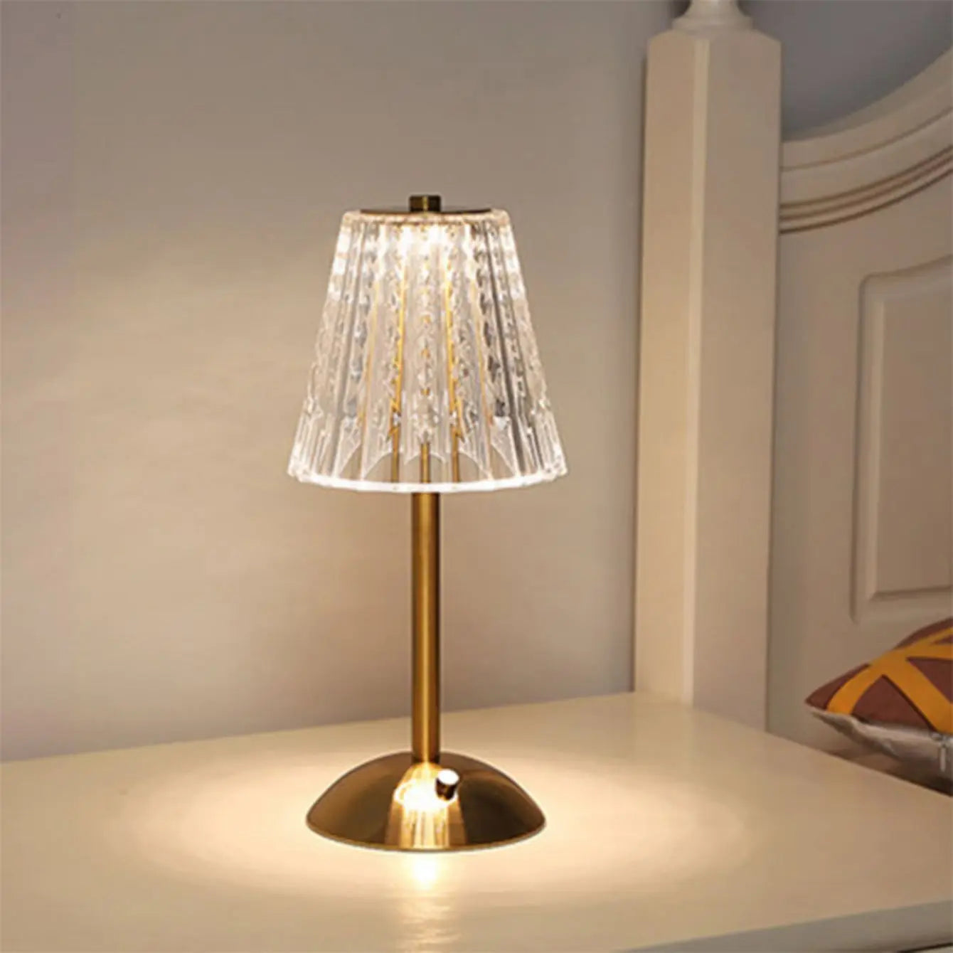 Luxurious Crystal Table Lamp