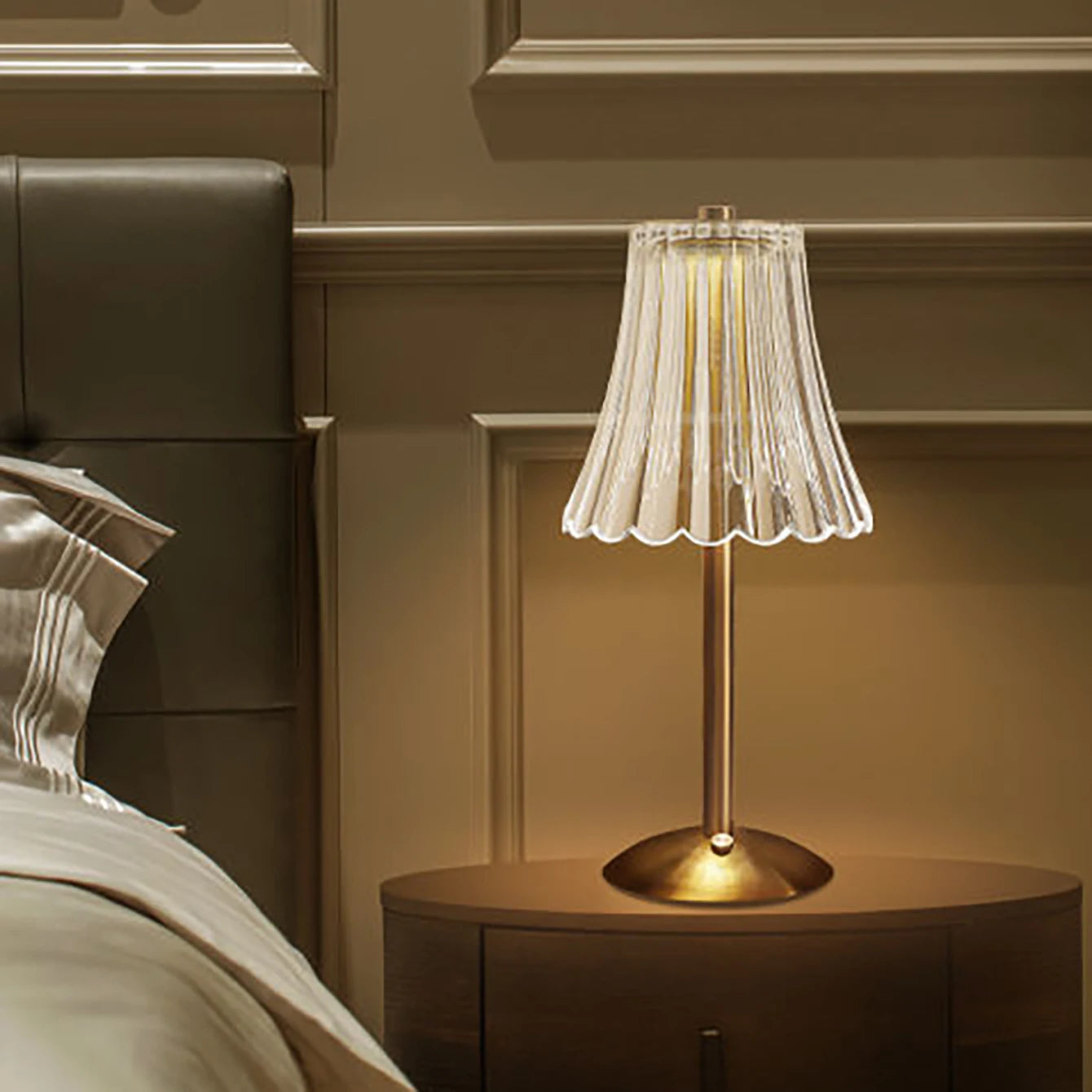 Luxurious Crystal Table Lamp